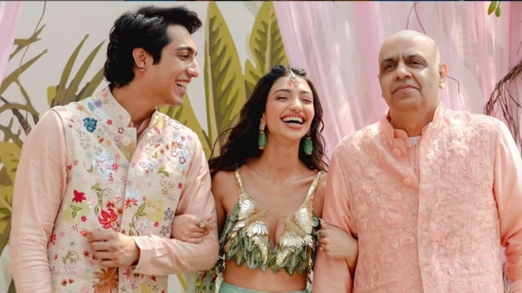 1753083009 1 inside ahaan panday family