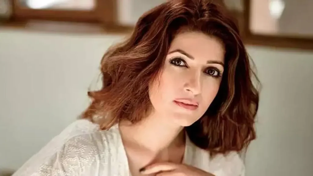 Twinkle khanna net worth